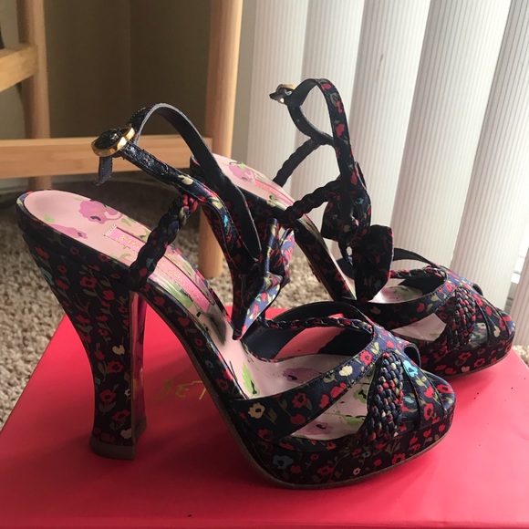 betsey johnson satin shoes